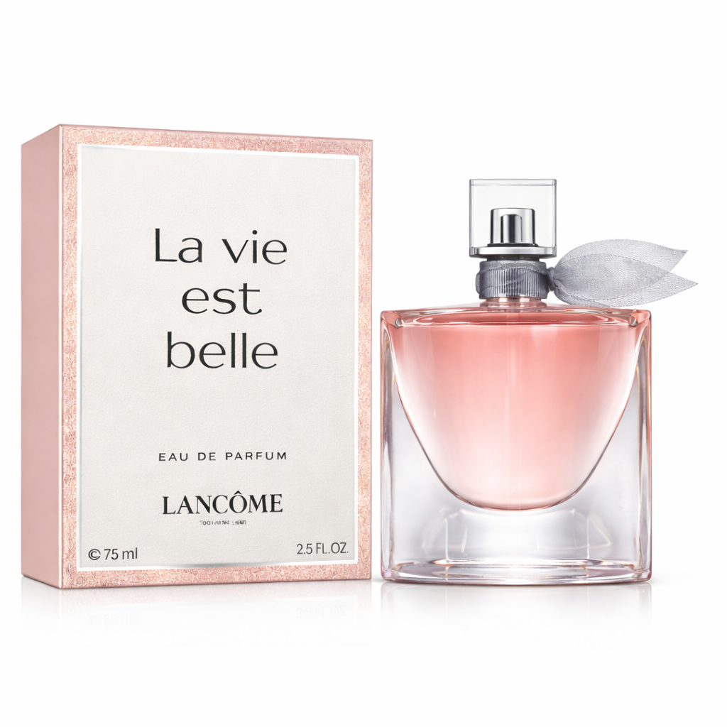 Vrijstaande flacon van Lancôme La Vie Est Belle Eau de Parfum zonder dop. De transparante blokvormige dop ligt rechts naast de fles, waardoor de zilveren verstuiver en het kenmerkende lintje goed zichtbaar zijn.